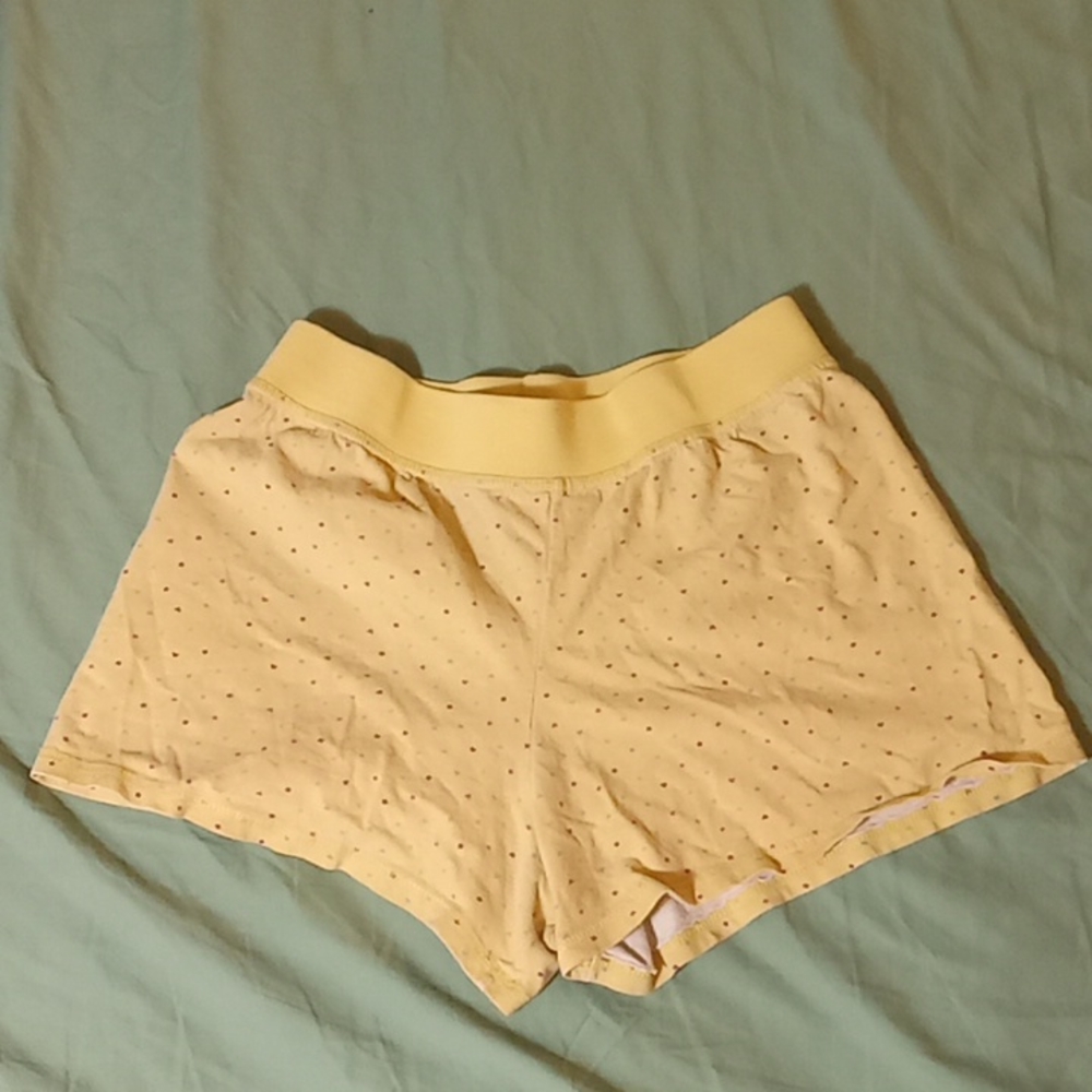 Yellow patterned pajama shorts for girls